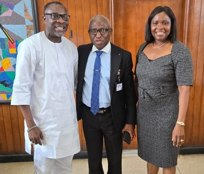 Alumni President meets varsity authorities on giving facelift to OAU Staff School